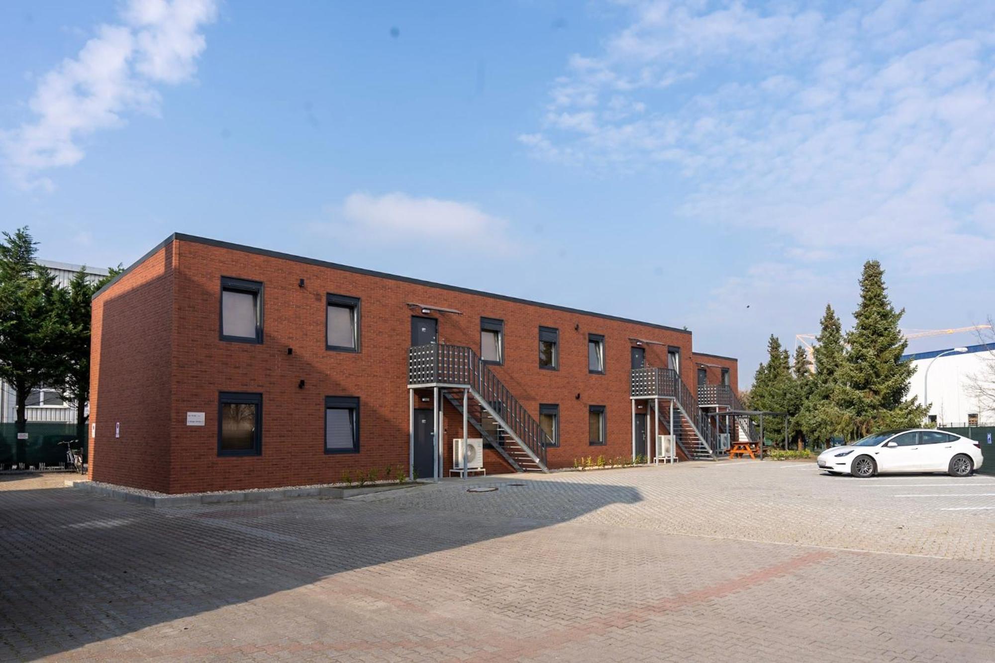 Comfort Housing Apartments Falkensee Exteriör bild
